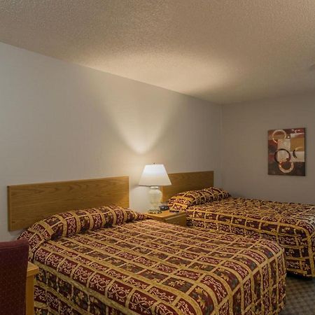 Motel 8 Рок-Спрингс Экстерьер фото